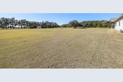 217 Oak Hill Drive, Liberty Hill, TX 78642 - Photo 31