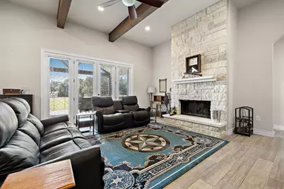 217 Oak Hill Drive, Liberty Hill, TX 78642 - Photo 7