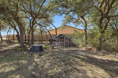 217 Oak Hill Drive, Liberty Hill, TX 78642 - Photo 29
