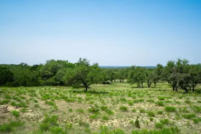 101 Mystic Overlook Drive, Dripping Springs, TX 78620 - Photo 17