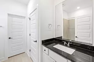 8600 Lefrak Dr, Austin, TX 78744 - Photo 27