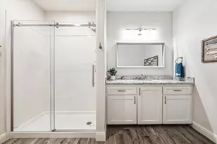 430 Amanda Cir, Galveston, TX 77554 - Photo 37