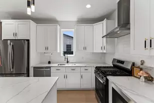 5305 Ledesma Rd, Austin, TX 78721 - Photo 9