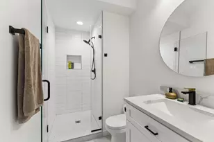 5305 Ledesma Rd, Austin, TX 78721 - Photo 11