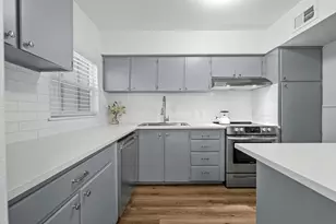 2401 Winsted Ln, Austin, TX 78703 - Photo 11