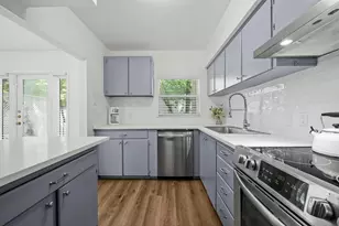 2401 Winsted Ln, Austin, TX 78703 - Photo 9