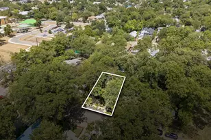 1204 Taylor St, Austin, TX 78702 - Photo 1