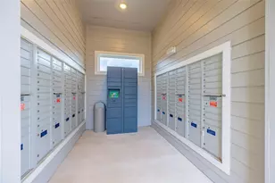 9005 Alderman Dr, Austin, TX 78747 - Photo 13