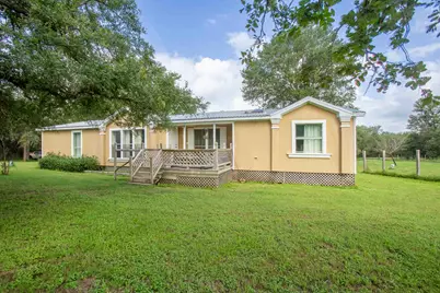 277 Mesquite Drive, Cedar Creek, TX 78612 - Photo 3