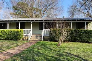 3 Miller St, Smithville, TX 78957 - Photo 1