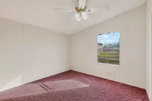 3 Miller St, Smithville, TX 78957 - Photo 15
