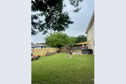 318 Belinda Court, Bastrop, TX 78602 - Photo 11