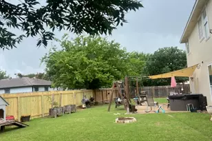 318 Belinda Ct, Bastrop, TX 78602 - Photo 11