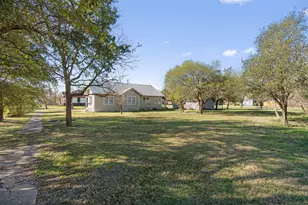 408 S Gabriel St, Granger, TX 76530 - Photo 27