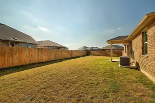 105 Brunnen Wy, Georgetown, TX 78626 - Photo 27
