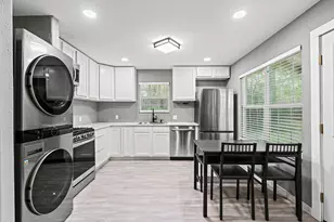 805 Hickory St, Rockdale, TX 76567 - Photo 3