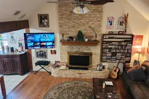 200 Little Barton Dr, Dripping Springs, TX 78620 - Photo 9