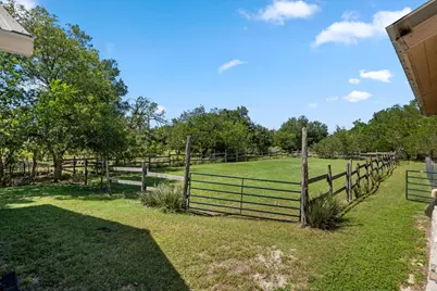 200 Little Barton Drive, Dripping Springs, TX 78620 - Photo 35