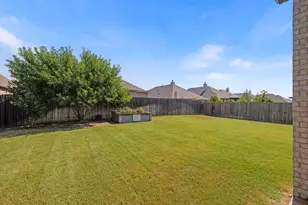 2009 Discovery Well Dr, Liberty Hill, TX 78642 - Photo 37