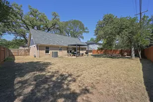 5605 Exeter Dr, Austin, TX 78723 - Photo 27