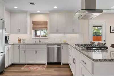 5605 Exeter Drive, Austin, TX 78723 - Photo 11