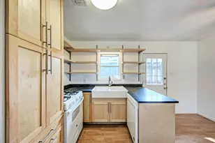 [Address not provided], Austin, TX 78703 - Photo 11