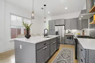 4609 Sara Dr, Austin, TX 78721 - Photo 15