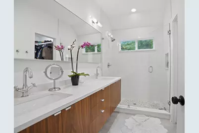4609 Sara Drive #B, Austin, TX 78721 - Photo 25