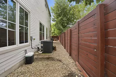4609 Sara Drive #B, Austin, TX 78721 - Photo 39