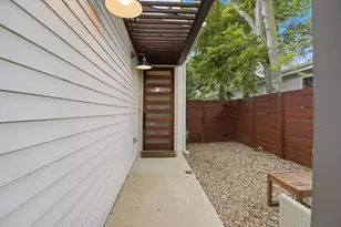 4609 Sara Dr, Austin, TX 78721 - Photo 7