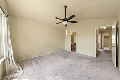 1315 E Logan Street, Round Rock, TX 78664 - Photo 19