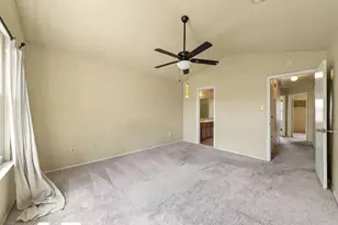 1315 E Logan St, Round Rock, TX 78664 - Photo 19