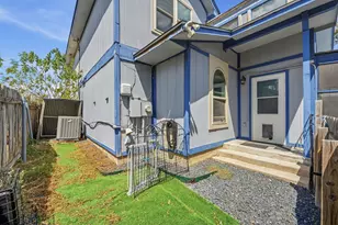 1315 E Logan St, Round Rock, TX 78664 - Photo 37
