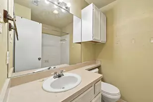1315 E Logan St, Round Rock, TX 78664 - Photo 27
