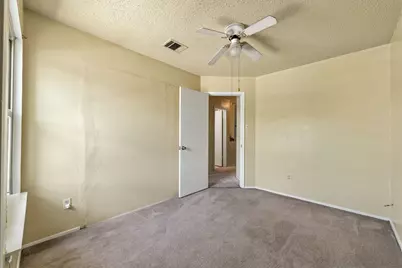 1315 E Logan Street, Round Rock, TX 78664 - Photo 33