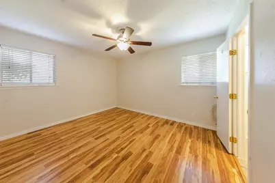 800 Easy Day Cove, Austin, TX 78745 - Photo 9