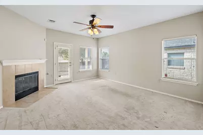 11213 Liberty Farms Drive, Austin, TX 78754 - Photo 7