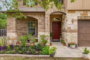 588 Bottle Brush Dr, Kyle, TX 78640 - Photo 3