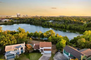 11611 Spotted Horse Dr, Austin, TX 78759 - Photo 3