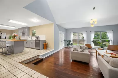 10511 Tweedsmuir Drive, Austin, TX 78750 - Photo 13