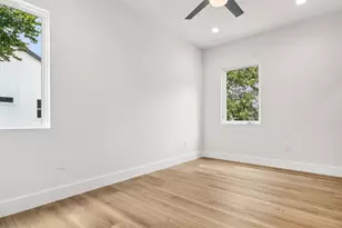 9104 Georgian Dr, Austin, TX 78753 - Photo 15