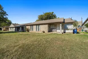 10410 Little Pebble Dr, Austin, TX 78758 - Photo 3