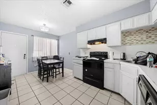 10410 Little Pebble Dr, Austin, TX 78758 - Photo 9