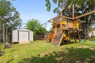 55 Sprucewood Dr, Wimberley, TX 78676 - Photo 33