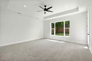 20405 Sunset Strip St, Lago Vista, TX 78645 - Photo 11