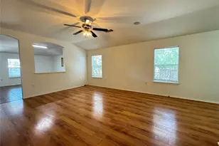 9000 Spiceland Cir, Austin, TX 78724 - Photo 7