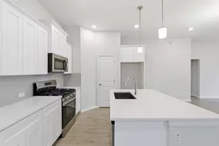 105 Boulder Rdg Trl, Liberty Hill, TX 78642 - Photo 7