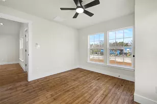 107 Russell St, Liberty Hill, TX 78642 - Photo 33