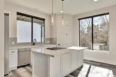 1304 Minnie Drive, Austin, TX 78732 - Photo 13