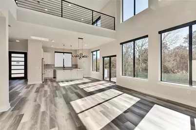 1304 Minnie Drive, Austin, TX 78732 - Photo 11